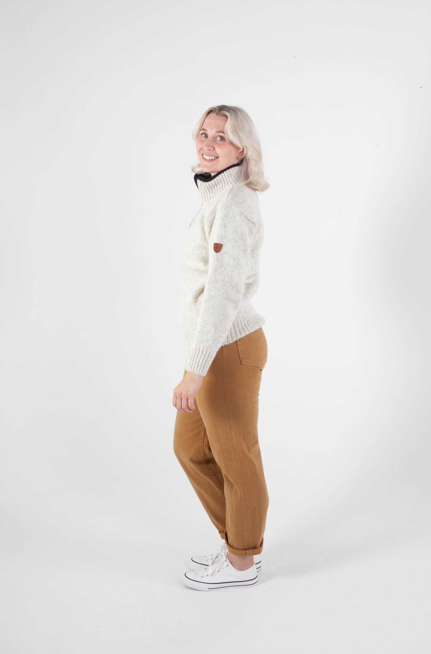 Bråtens hög hals m/dragkedja Beige